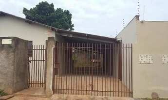 Imagem: Aluga-se cs contendo 3 quartos no Jardim