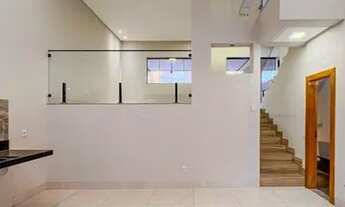 Imagem 5: Sobrado para venda possui 179 metros quadrados com 3 quartos em Cidade Jardim - Goiânia