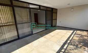 Imagem 6: Espaço e conforto próximo a praia (posto 9) e ao comércio