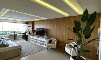 Imagem 3: Apto no Cocó, 127m2 de área, projetado e decorado, 3 suítes, dependência completa, 2 vagas