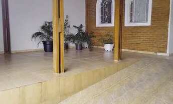 Imagem 2: Casa para venda com 140 metros quadrados com 3 quartos