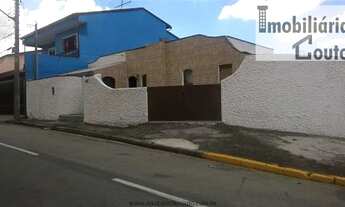 Imagem 6: Casas com Salões para venda em Mogi das Cruzes no bairro Braz Cubas