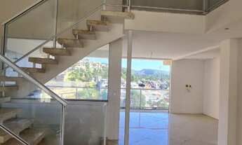 Imagem 6: Sobrado para venda tem 350 metros quadrados com 3 quartos em Serpa -