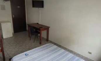 Imagem 4: Alugo Quarto com banheiro privativo, tv, frigobar e ventilador