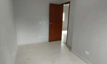 Imagem 4: Casa para venda possui 40 metros quadrados com 2 quartos em Melvi - Praia Grande - SP