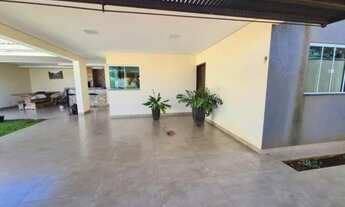 Imagem 2: Casa para venda tem 180 metros quadrados com 2 quartos em Barcelona - Serra - ES