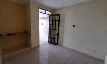 Imagem 6: CASA PARA VENDA POSSUI 170 METROS QUADRADOS COM 4 QUARTOS EM ITAPUÃ - SALVADOR - BA