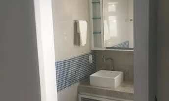 Imagem 4: Apto 2 suítes + 1 qto + lavabo. Área de serviço + suíte serviço/ 2 varandas + split