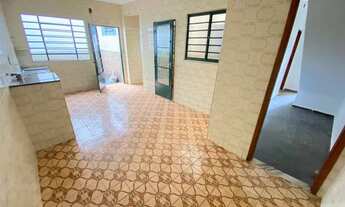 Imagem 4: Casa com 4 quartos em Jóquei Clube - Juiz de Fora - MG