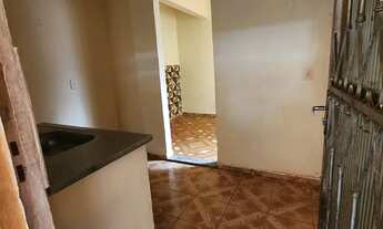 Imagem 6: Aluga-se Kitnet Casa com 1 dormitório