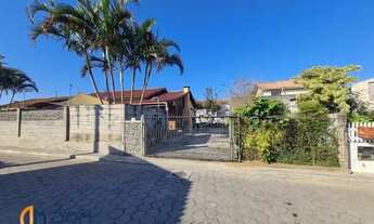 Imagem 5: Casa com 88m² e terreno de 360m² á aproximadamente 2,5 km da Praia dos Ingleses