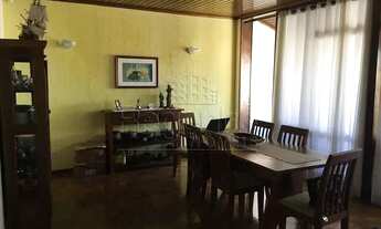 Imagem 2: Casa com 4 dormitórios à venda no bairro Coqueiros em Florianópolis