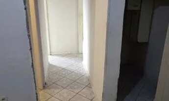 Imagem 2: Alugo casa 2 quartos - Agronômica