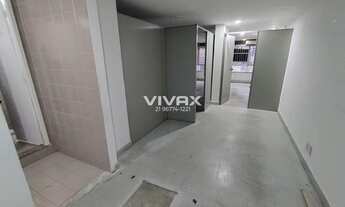 Imagem 5: Méier - Rua Constança Barbosa - Sala Comercial Frente Rua Banheiro - 60 m² IPTU - Desocupa