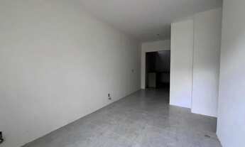 Imagem 6: F- Casa 2Q Linear no Cond. Vila Itacaré com quintal nos fundos