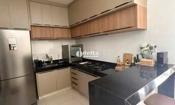 Imagem 4: Casa disponível para venda no bairro Novo Mundo em Uberlândia MG