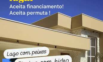 Imagem: 3 quartos, 4 banheiros, piscina, lago e