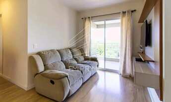 Imagem 2: APTO COM PISO LAMINADO E ARMÁRIOS EMBUTIDOS