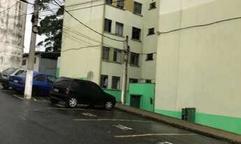 Imagem 2: VENDE-SE APARTAMENTO REFORMADO