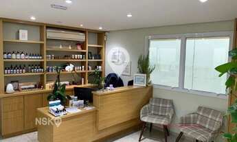 Imagem 2: Prédio Comercial de Alto Padrão com Elevador e 10 Vagas