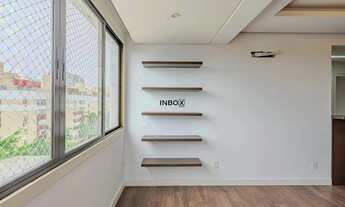 Imagem 6: Apartamento com 70m² de área privativa, semimobiliado, de 2 dormitórios, suíte, 2 vagas