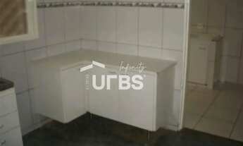 Imagem 7: Sobrado à venda no Setor Bueno, 5 quartos (1 suíte), Residencial Oásis, próximo à Rua T-54