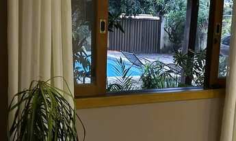 Imagem: Duas casas no mesmo terreno