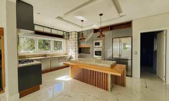 Imagem 6: Casa 4 ou + dorm. em Condomínio - Bairro Carazal