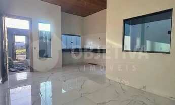 Imagem: Casa à venda, 2 quartos, 1 suíte, 2 vagas