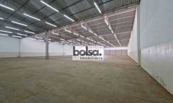 Imagem 2: BARRACÃO COM 4 DOCAS E 3.200M² ! !