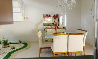 Imagem 7: Sobrado à venda, com 280m² por R$ 899.999, com 3 dormitórios 3 suítes sendo 1 suíte master