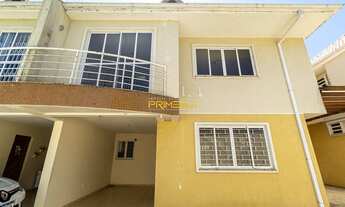 Imagem: Sobrado triplex em condomínio fechado