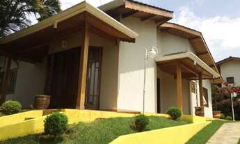 Imagem 1: Casa à venda 3 Quartos, 3 Suites, 8 Vagas, 1042M², Condominio Flamboyant B, Atibaia - SP