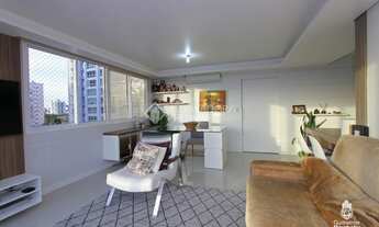 Imagem 5: Apartamento para venda tem 76 metros quadrados com 2 quartos em Passo da Areia - Porto Ale