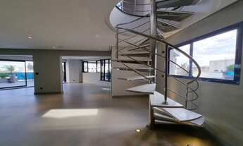 Imagem 5: Cobertura com 5 suítes e 4 vagas de garagem na Vila Adyana