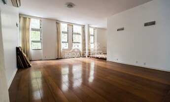 Imagem 5: Apartamento deslumbrante de 320m² nos Jardins com 5 quartos e 1 um escritório, São 4 suíte