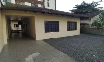 Imagem: CASA COM EDICULA NO SANTO ANTONIO/COSTA