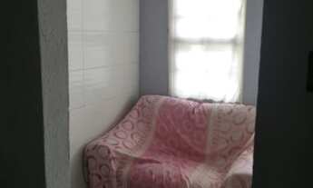 Imagem 6: Alugo kitnet Quarto com aluguel por R$650 /mês