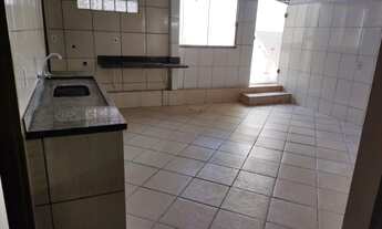 Imagem 6: Aluga casa 4 quartos + barracão no fundo com 2 quarto, sala e cozinha