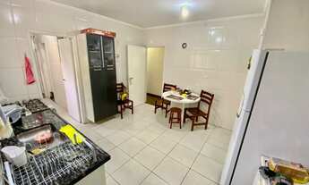 Imagem 3: Vende-se apartamento de 2 dormitórios com dependência de empregada completa, vaga de garag