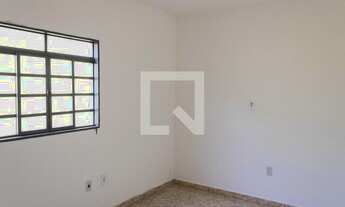 Imagem 3: Casa para Aluguel - Campo Grande, 2 Quartos, 80 m2