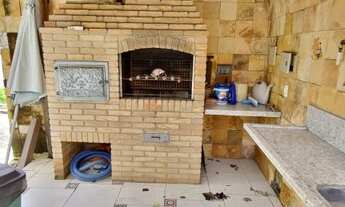 Imagem 2: Casa para aluguel e venda possui 500 metros quadrados com 4 quartos em Lagoa Nova - Natal