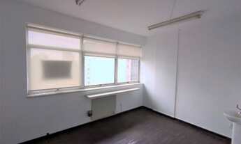 Imagem: Sala Comercial no bairro Centro em Porto