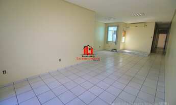 Imagem 7: Prédio comercial documentado, Av. Japurá centro