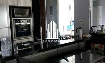 Imagem 5: 70m², 2 dormitórios, sendo 1 suíte, com 2 vagas de garagem