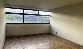 Imagem 6: VENDO SQS 102 VAZADO 112M² 3 QUARTOS SUÍTE