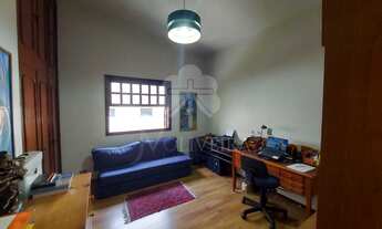 Imagem 2: Sobrado à venda, em condomínio fechado, com 3 andares e 4 dormitórios -Jardim Vitória Régi