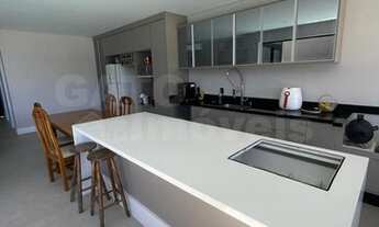 Imagem 3: Casa em Condomínio para Venda em Santana de Parnaíba, Suru, 3 dormitórios, 3 suítes, 5 ban