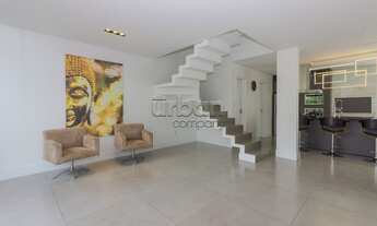 Imagem 2: PORTO ALEGRE - Casa de Condomínio - Hípica