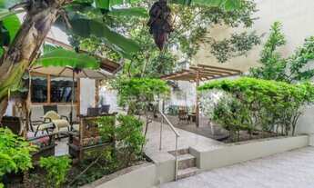 Imagem 2: Garden com 4 dormitórios, jardim, pergolado e espaço zen!